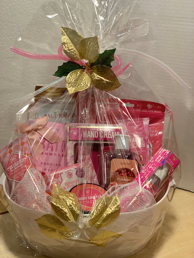 Pre filled womans spa gift basket. Mothers Day,Valentines, birthday, graduation,thank you ,holiday secret Santa gift,hostess and more. image 2
