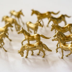 Gold, Silver Metallic Horses-ThemeBirthday-Wedding-Shower-Nursery Decor-Party Favors-Decorations-figurines-Glam-Equestrian-Ponies-Woodland
