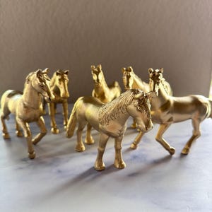 イタリア製 真鍮 馬 置物 race horse ID-156 Amazon.co.jp: 馬の像