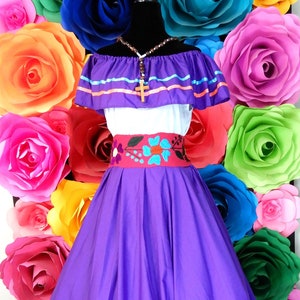 Mexican Womans and Teen Two Piece Jalisco Dress Beautiful Style Womans ...