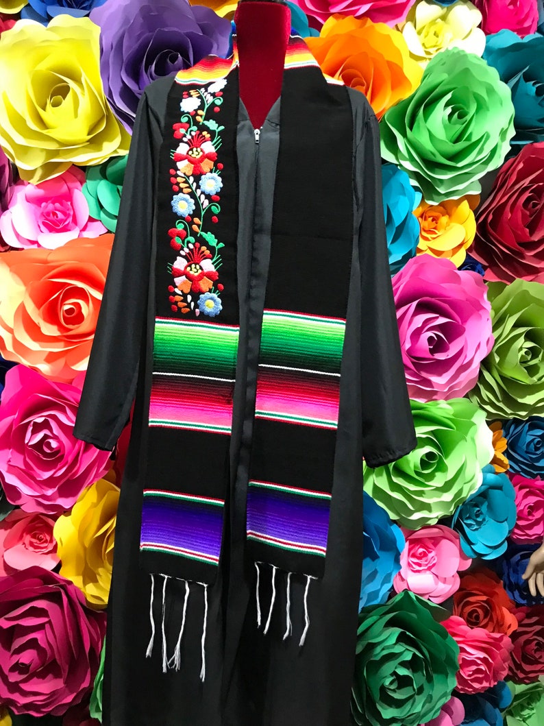 Mexican Graduation Zarape Sarape stole sash gift Mexican flowers  first generation  class of 2022  2023 Mexico todo Corazon 