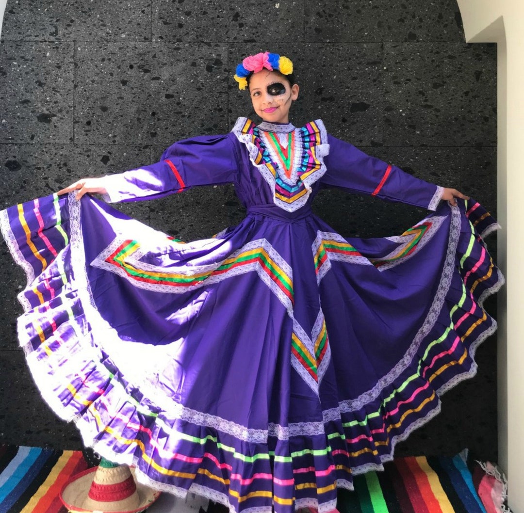 Purple Mexican Jalisco Dress: Frida Kahlo Style, Size 8 5 de Mayo Heritage Day Day of The Dead Purple Mexican Jalisco Dress: Frida Kahlo Style, Size 8 5 de Mayo Heritage Day Day of The Dead