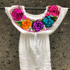 Mexican BLOUSE ONLY  handmade White flowers  coco theme party mexican fiesta 5 de Mayo style womans Boda coco bat winged sleeve