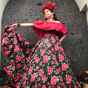Mexican WOMENS  skirt with top Handmade- Beautiful style- womens  mexican boho coco theme party day of the dead 100cm