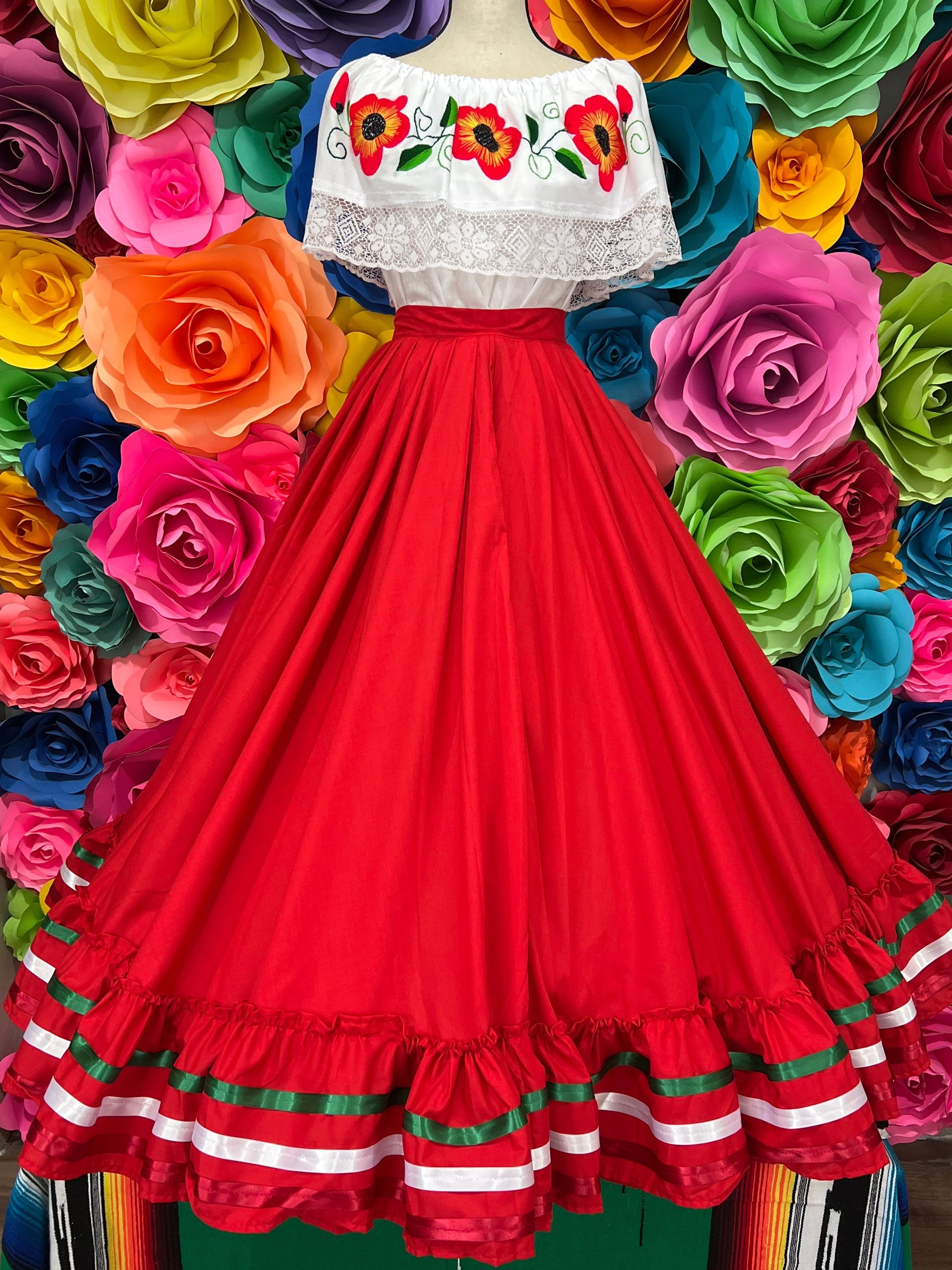 falda folklorica doble vuelo