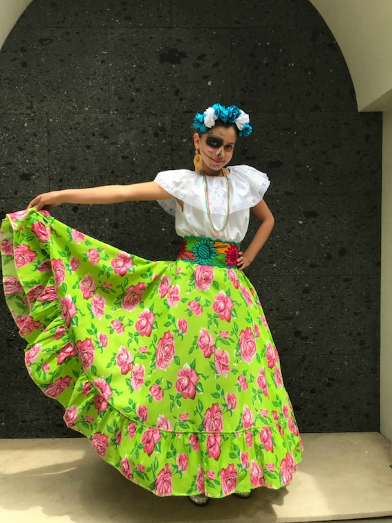 Mexican Floral Skirt, Day of the Dead, Coco Theme Party (31.5 Inch