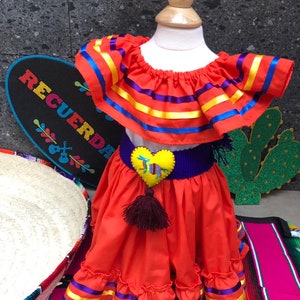 Mexican little girls dress size 0 SKIRT ONLY  practice skirt doble vuelo circle 5 de Mayo inspired day of the dead 35 cm
