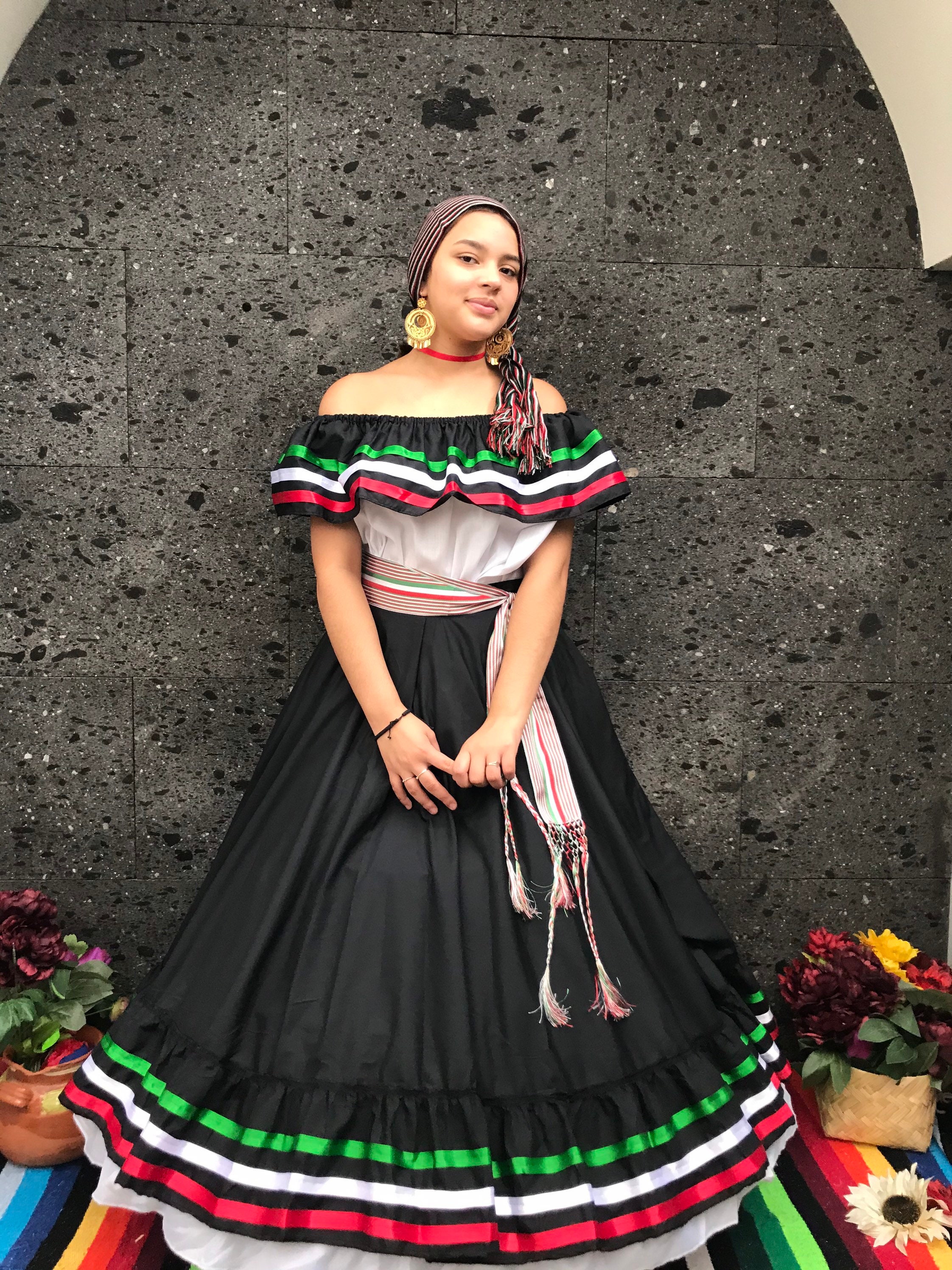 Mexican traditional cheap skirt
