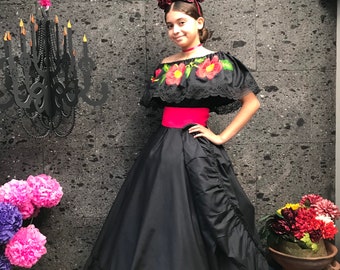 Mexican Black dress with top  Handmade- Beautiful- Frida Kahlo style- womans  mexican boho coco theme party  day of the dead costume 100CM