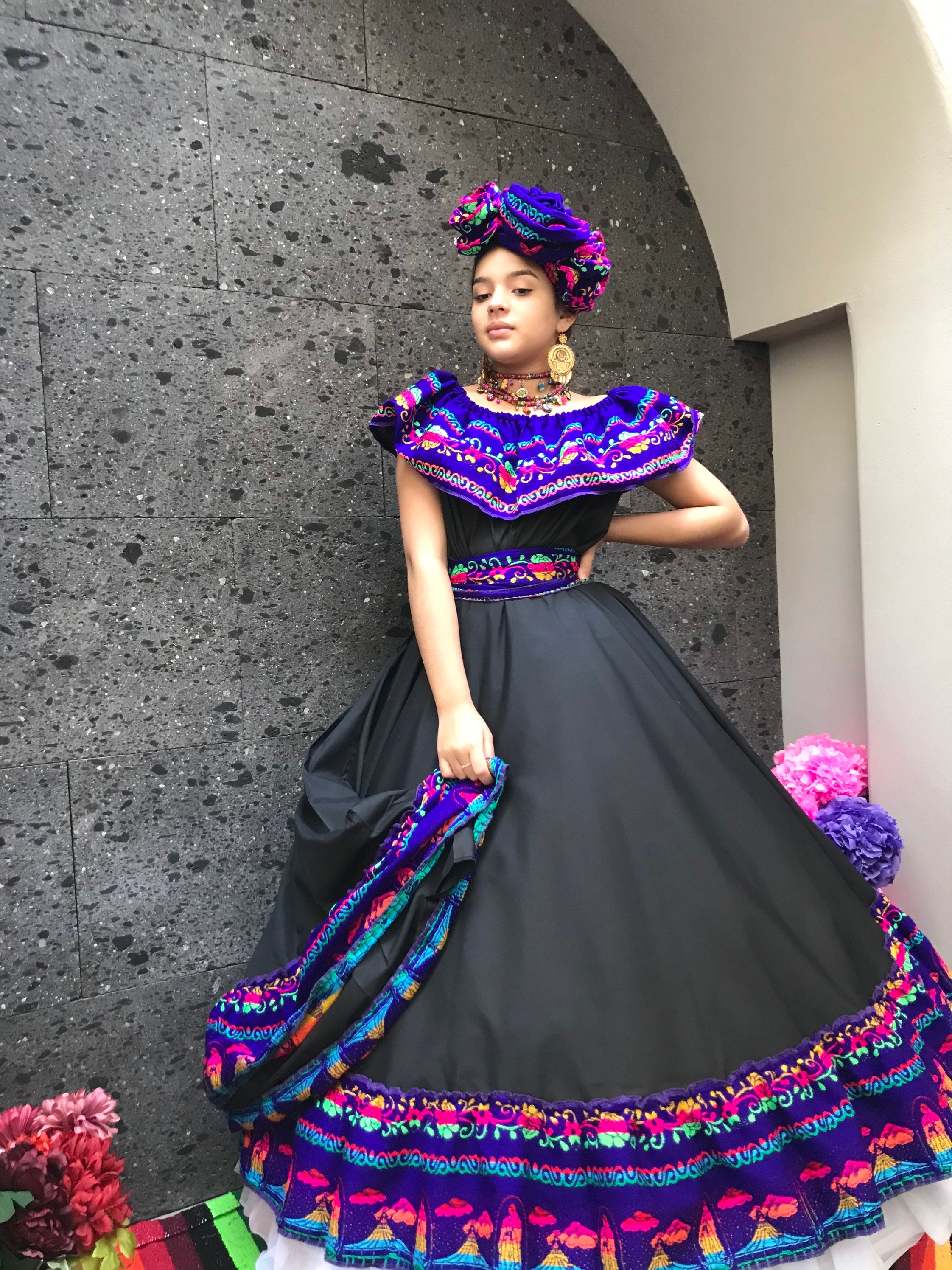 Vestido Negro Mexicano Frida Kahlo estilo mujer boho coco tema - Etsy España Vestido Negro Mexicano Frida Kahlo estilo mujer boho coco tema - Etsy España