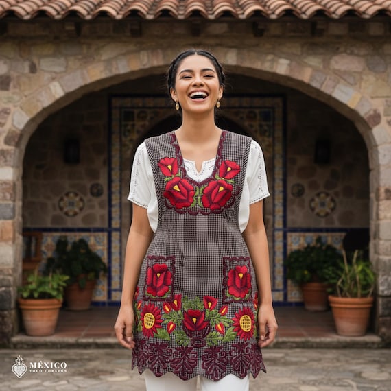 メキシコ刺繍エプロン – ベージュの花柄のコットンエプロン |メキシコ