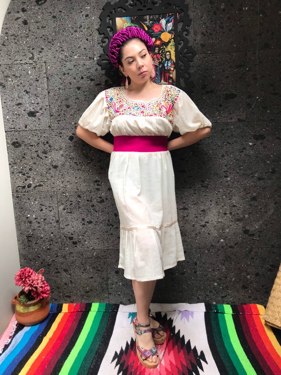 10 Mexican Dress Up Ideas for Females That Will Spice Up Your Look!