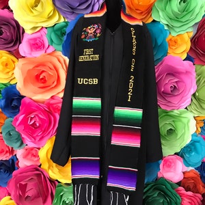 刺繍入りサラペ卒業サッシュ：カスタムスクールロゴ、2025年度卒業クラス