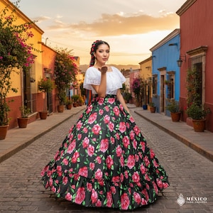 Saia Floral Mexicana: Vestido Circular Preto, 5 de Maio, Tecido com Tema Coco Roma