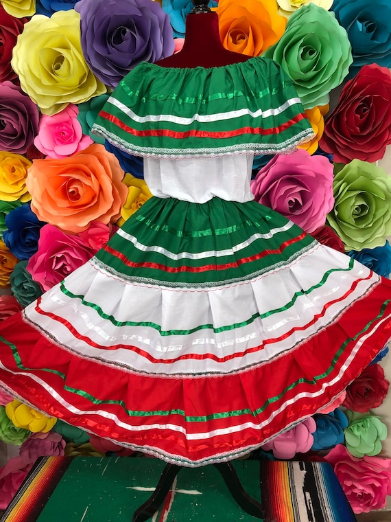 Mexican Tricolor Dress: 5 de Mayo Fiesta Costume Mexican Tricolor Dress: 5 de Mayo Fiesta Costume