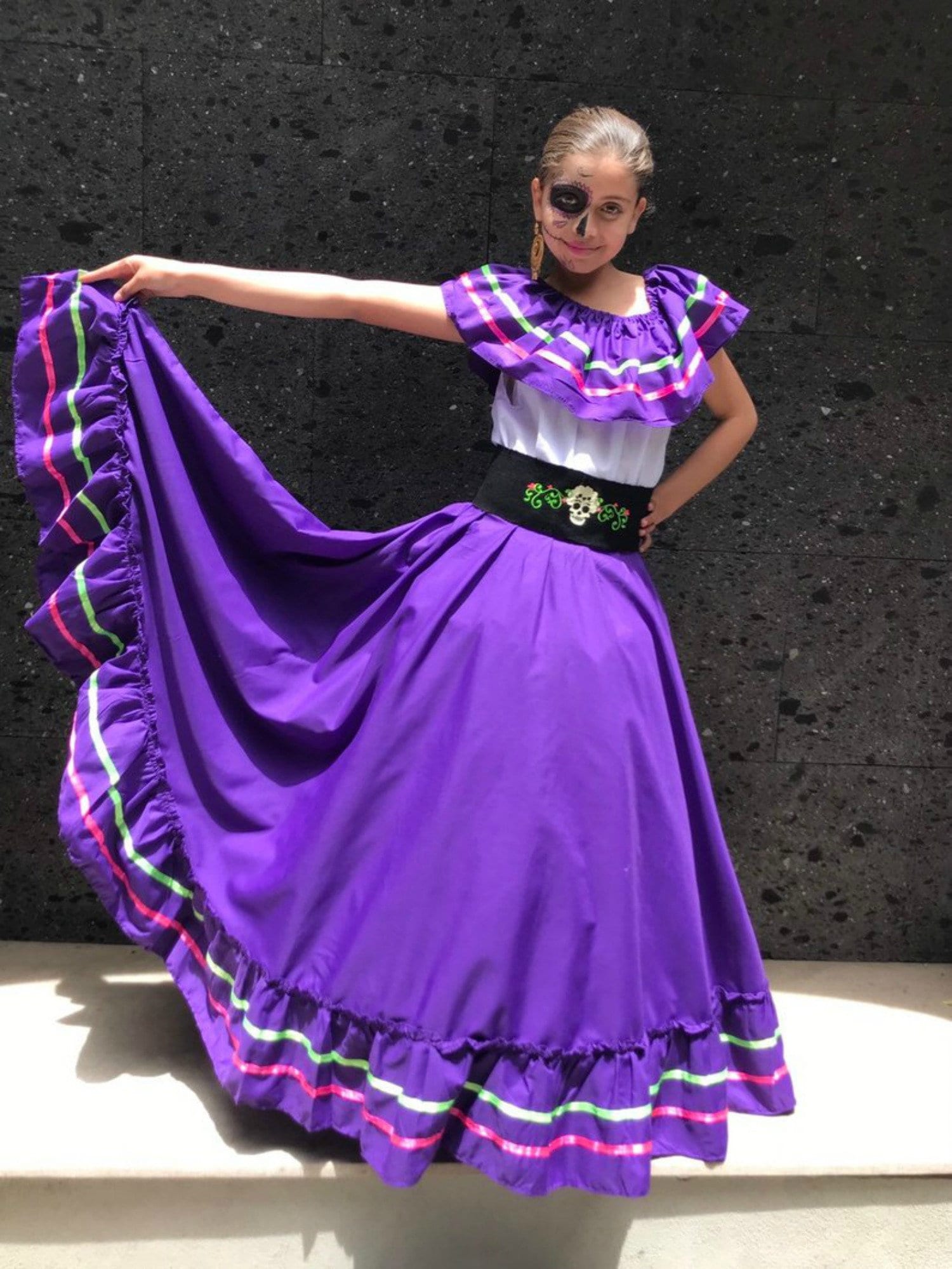 Mexican two piece Jalisco dress 70 -KIDS- size 8-10 Mexican two piece Jalisco dress 70 -KIDS- size 8-10
