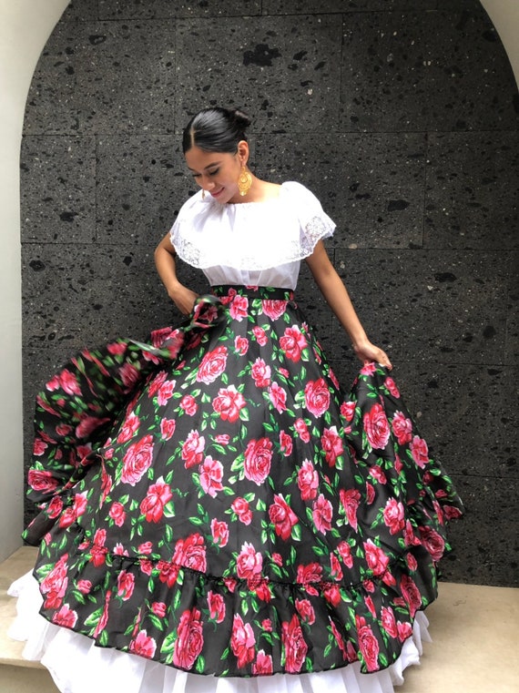 Chaleco gerente observación Flor de mujer mexicana Falda de práctica negra de un círculo - Etsy México