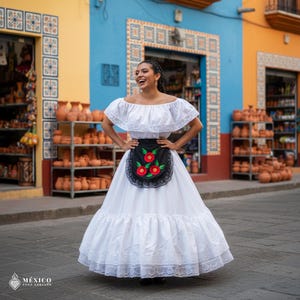 Traditional Mexican Veracruz Dress Set – White Blouse Skirt and Mini Black Apron