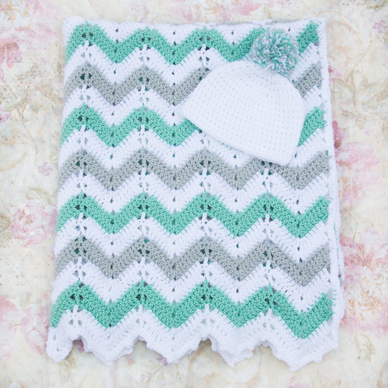 Crochet Baby Blanket Gender Neutral Baby Gift Etsy