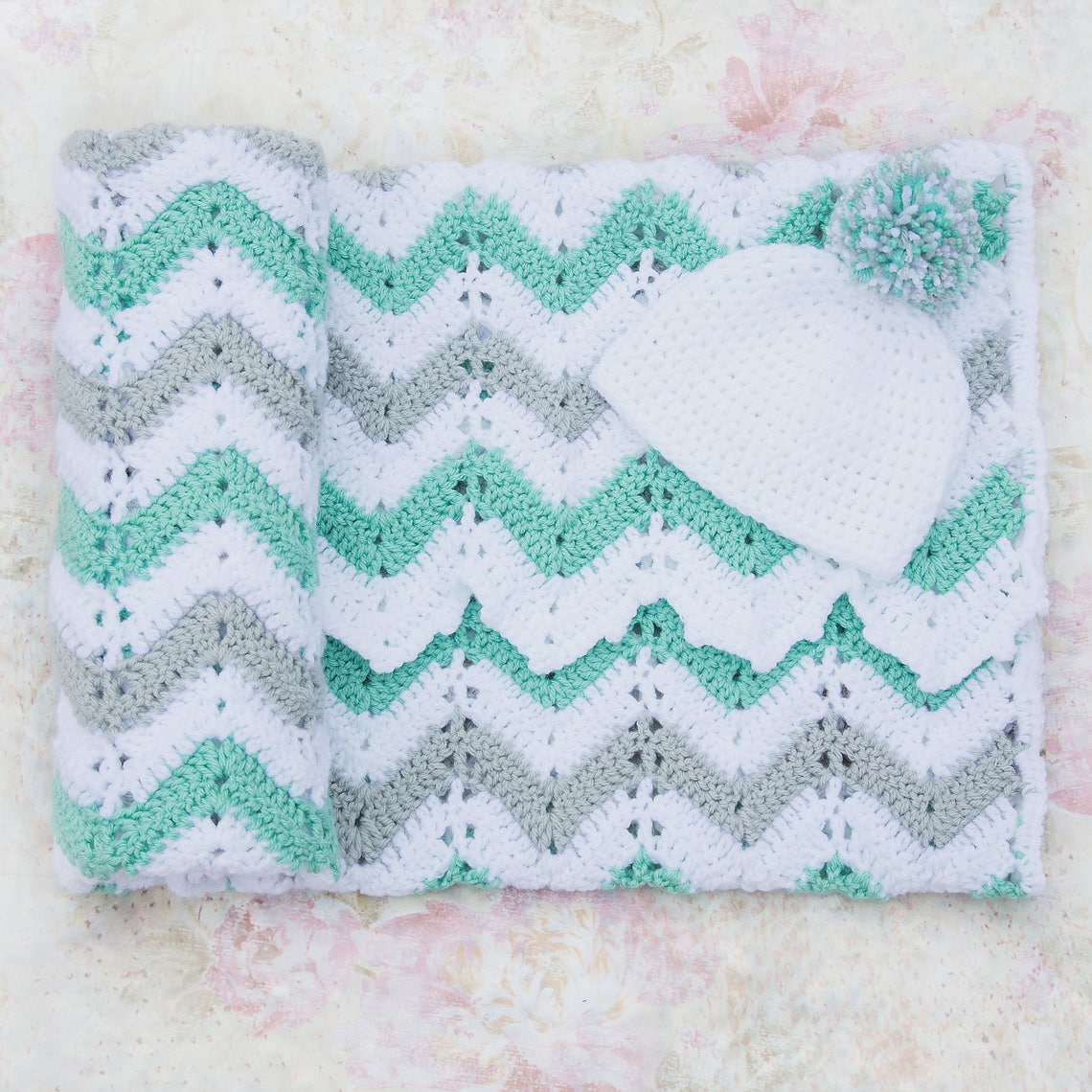 Crochet Baby Blanket Gender Neutral Baby Gift Etsy