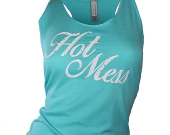 Maglietta Hot Mess, canotta da allenamento, maglietta grafica da donna, maglietta divertente, canotta da vogatore, vestiti taglie comode, canotta da yoga, canotta da palestra, canotta per adolescenti