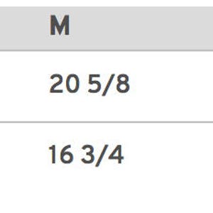 Pode incluir: Tabela de tamanhos mostrando as medidas de comprimento e largura do corpo em polegadas para os tamanhos S, M, L, XL e 2XL.