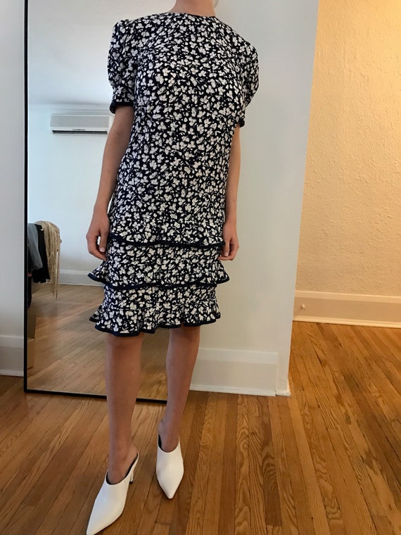 Maggy London floral tiered dress size 6