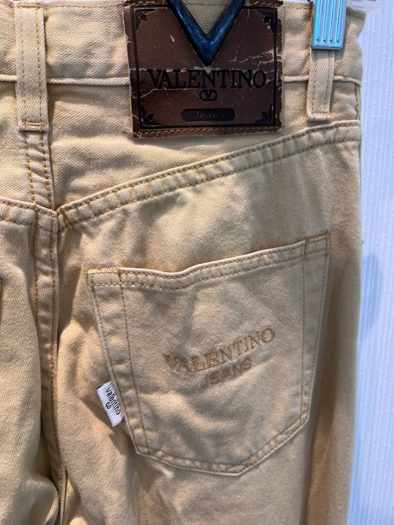 Vintage 90's high rise Valentino jeans 25 - image 6