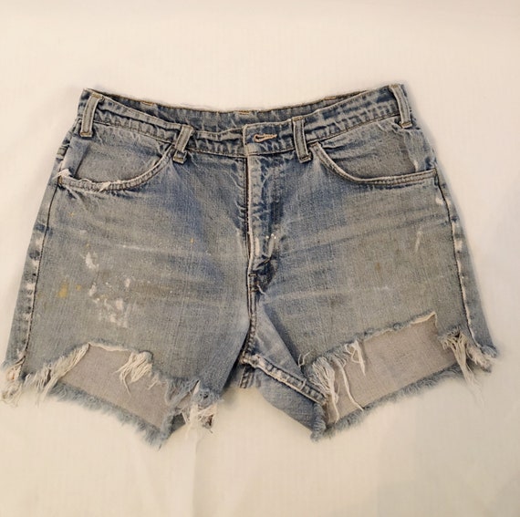 Vintage Levi’s painted distressed denim jean short