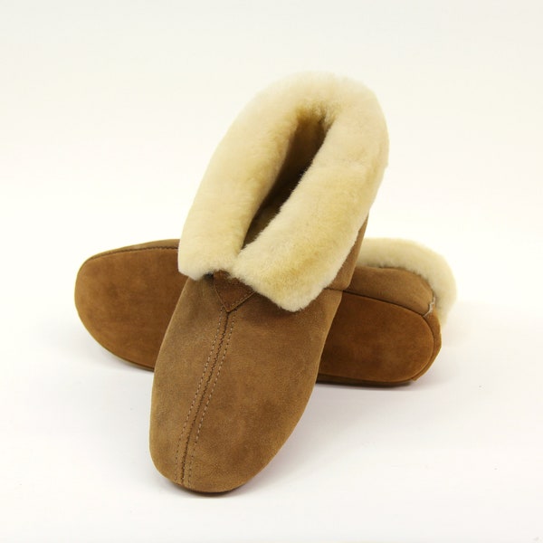 SOFT SOLE CLASSIC - Genuine sheepskin slipper for your tired feet, with shock absorbing memory foam (mid-sole)  and genuine sheepskin insole