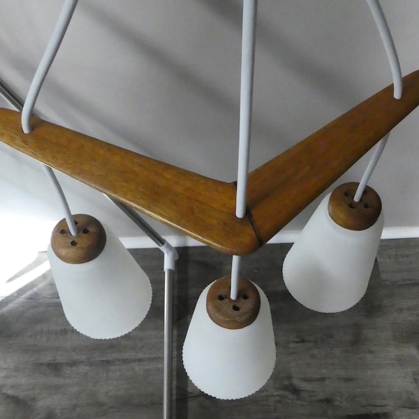 MCM Teak 3 Pendant Hanging Light Fixture with Frosted Glass Shades/Vtg Ceiling Light/Retro DanishTeak Fixture/Danish Modern Light Fixture