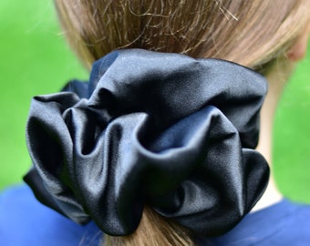 XXL Zwart Satijn Scrunchy, Jet Black Scrunchie, Gigantische Scrunchy, Jumbo Scrunchy, Haaraccessoire, Cadeau voor haar, Extra Grote Scrunchy