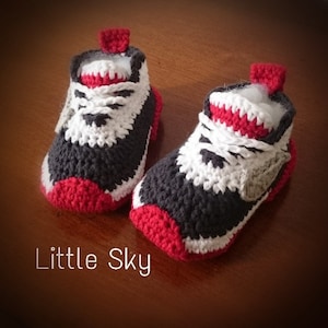 Crochet Nikee Baby Shoes Pattern