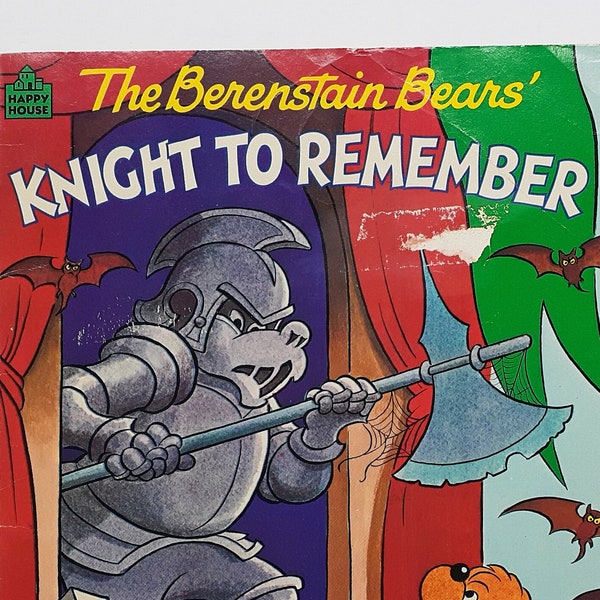 The Berenstain Bears' Knight to Remember, 1986, Vintage 80s Kids Book