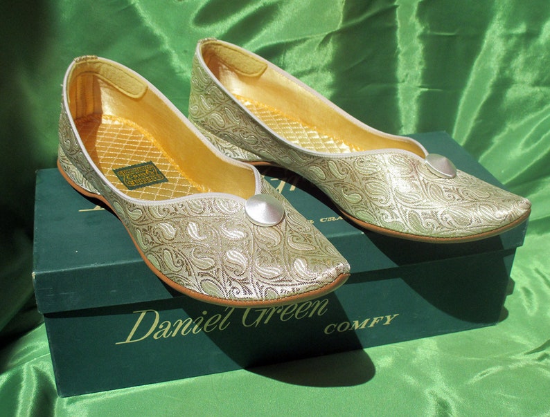 daniel green slippers vintage