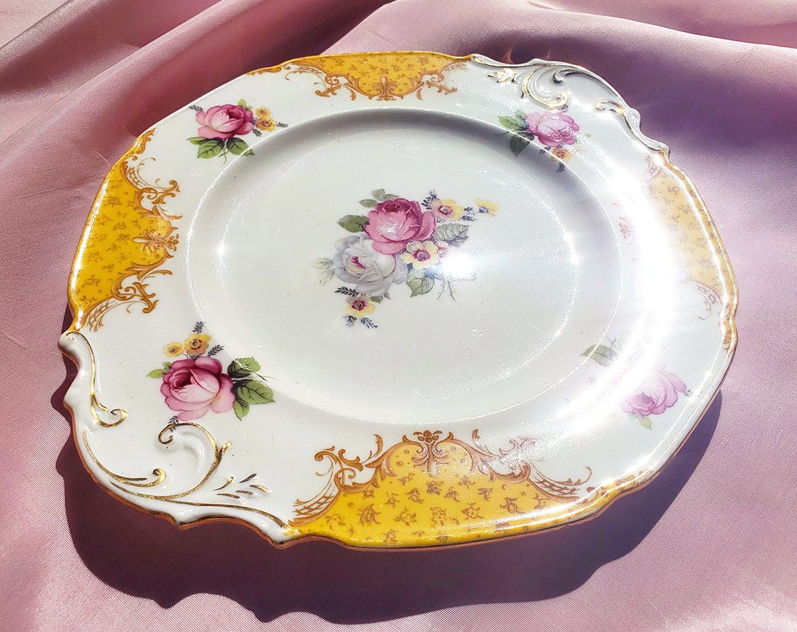 Paragon Rockingham Blue Rare Vintage 30's/40's Paragon Rockingham Variation Queen Mary Yellow ...