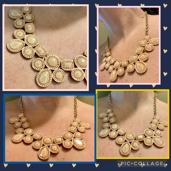 Vintage fashion Bib necklace ~ VERY NICE! - image 2