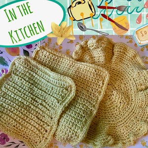 HANDMADE Kitchen Dishcloths Plus Round Doily Set -  Pretty Sunny Yellow