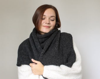 Dark grey alpaca scarf, anthracite scarf, dark gray long scarf, long scarf for her, winter accessories, unisex scarf