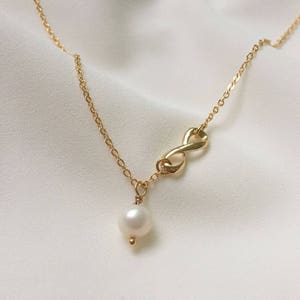 Oneindige ketting, Gouden ketting, bruidsmeisje ketting, zoetwater parel ketting, Eternity Sieraden, Verjaardagscadeau, bruiloft sieraden, moeder cadeau afbeelding 5