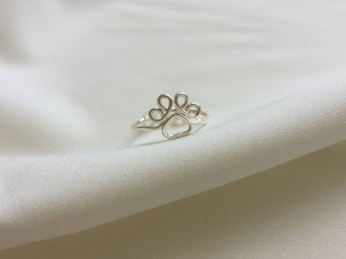 Anillo con huella de gato clearance