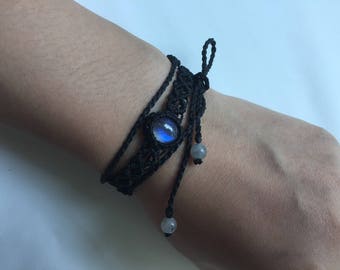 Labradorite macrame bracelet, gemstone bracelet, boho style, healing stone bracelet, Macrame Jewelry, Birthstone Jewelry, birthday gift