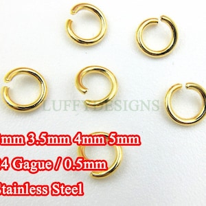 Puede incluir: Seis anillos de salto dorados en varios tamaños, 3 mm, 3,5 mm, 4 mm y 5 mm. Los anillos están hechos de acero inoxidable de calibre 24 y tienen un grosor de 0,5 mm.