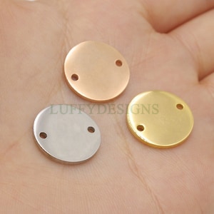 10 Stück 8-30 mm runde Scheibenanhänger mit 2 Löchern, spiegelpolierte Metallstempel Rohlinge Charms, gravierbare runde Rohlinge, vergoldeter Edelstahl