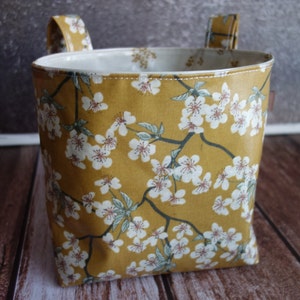 Lenkertasche beschichtete Baumwolle wasserfest mit Blumenmuster geblümt verschiedene Farben Bild 7