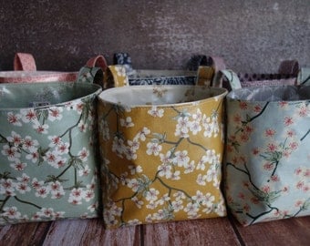 Handlebar bag coated cotton waterproof with floral pattern in various colors