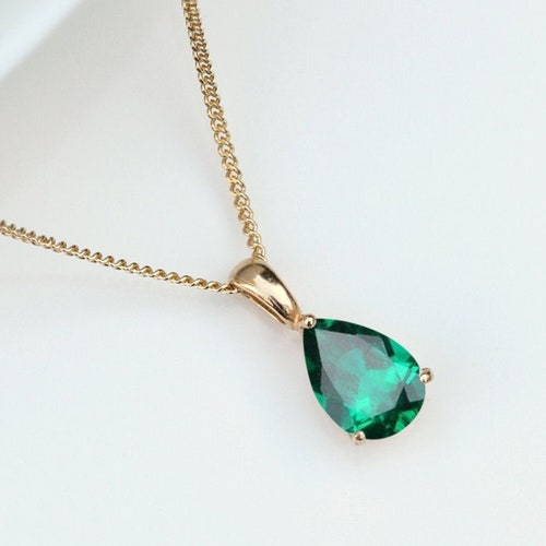 Emerald Necklace 9ct Gold 10x7mm Lab 