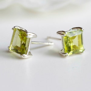 Natural 4mm Square Peridot Stud Earrings Silver - Dainty Peridot Stud Earrings - Peridot Teenage Stud Earrings - August Birthstone Earrings