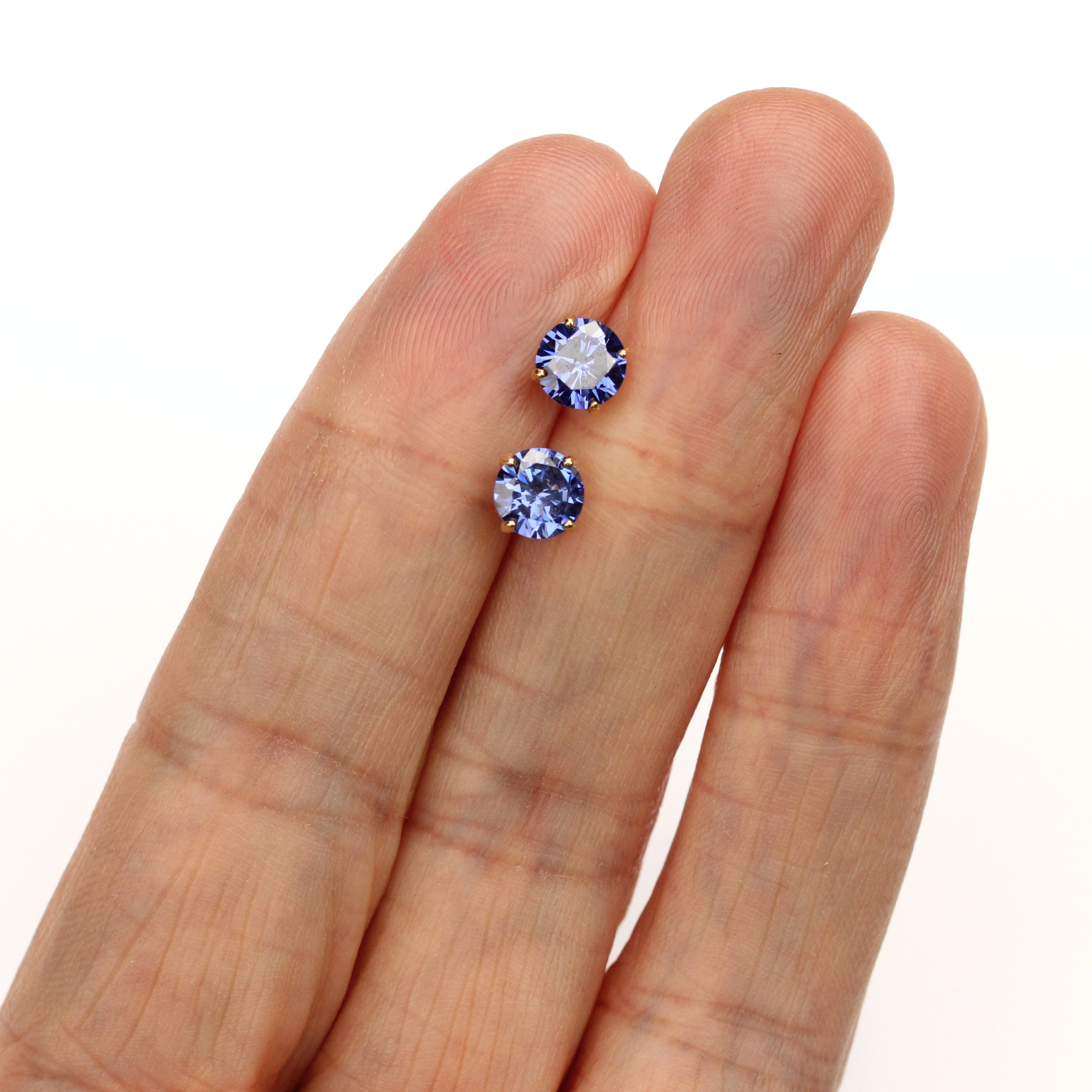 Orecchini A Perno In Oro Giallo 9kt Con Zircone Cubico Tanzanite - 2/3/4/5 Mm, Chiusura Andralok, Confezione Regalo