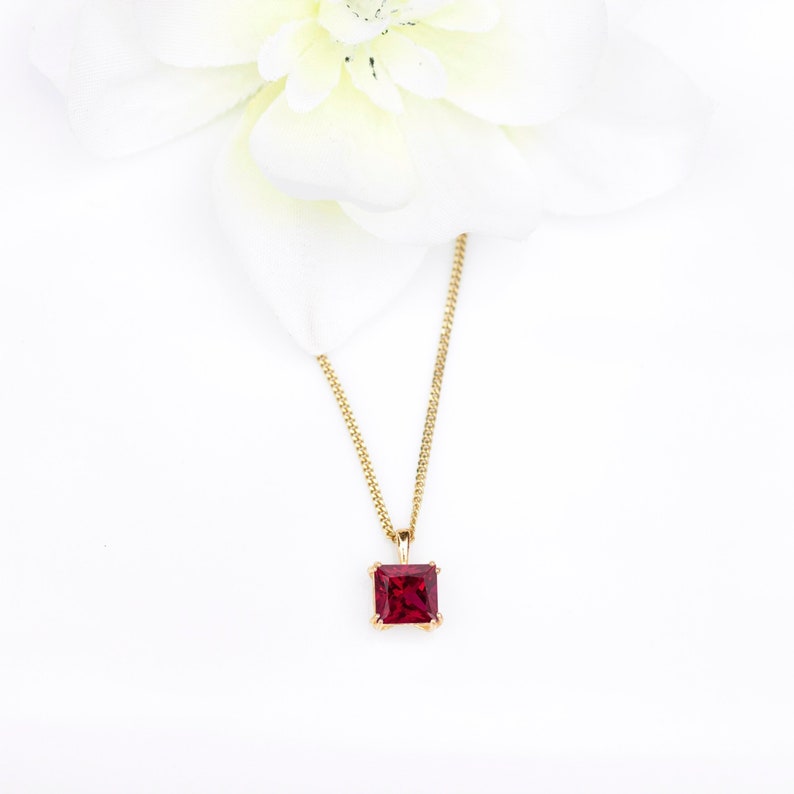 A80 G Lab Grown Ruby July Birthstone Necklace 6 Mm Square Ruby Pendant Ruby Necklace Gold 9 Carat Yellow Gold Ruby Necklace Jewelry Necklaces Des Pl